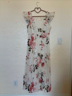 Cream Floral Pleated Maxi Dress with Pink Rose Print